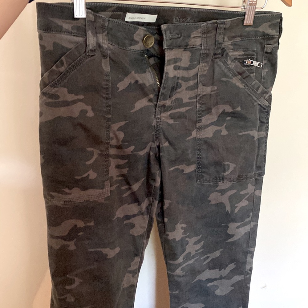 Camo size 6 jeans!